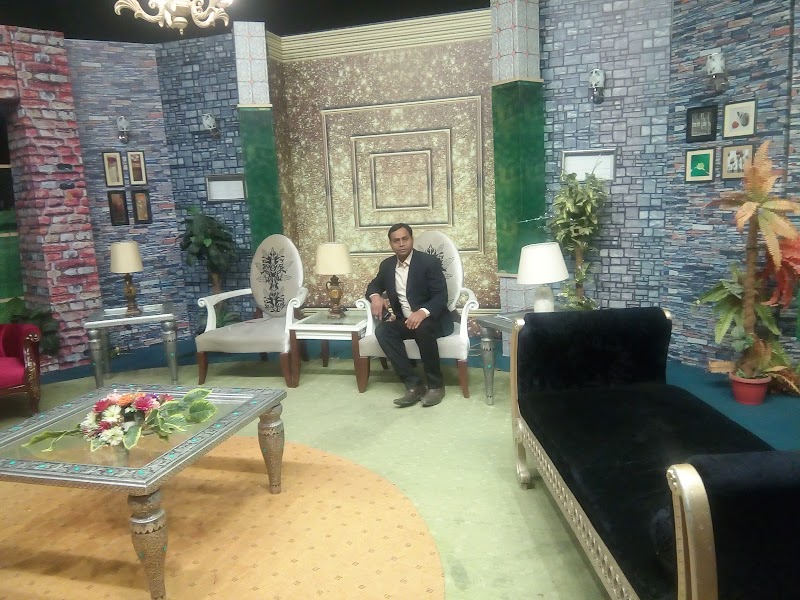 Royal News in Lahore, Punjab