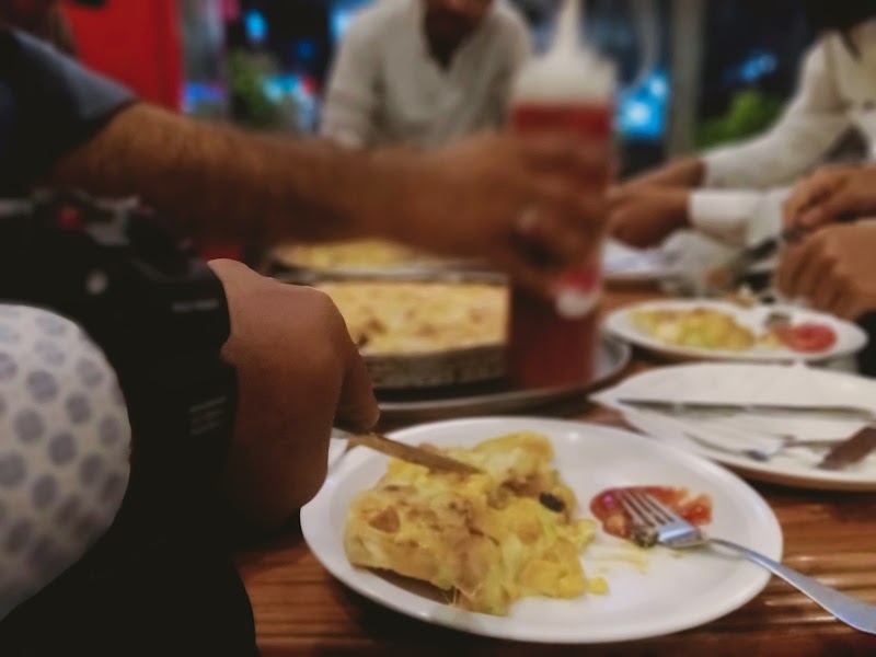 Dino's Grilled Burger in Kāmoke, Punjab