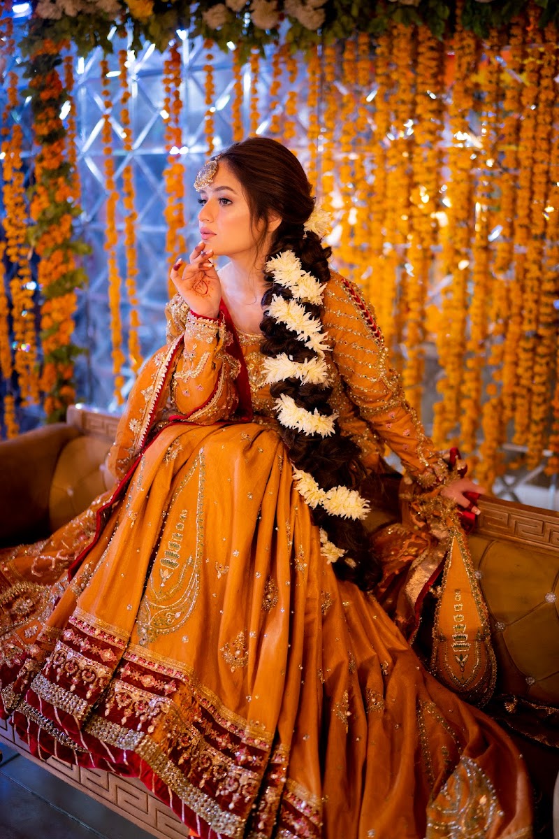 Shiza Salon | best bridal, hair & beauty salon in Gujranwala, Punjab