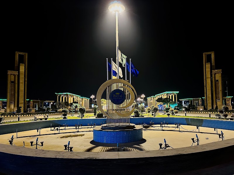 Royal Orchard Overseas Block Multan in Multan, Punjab