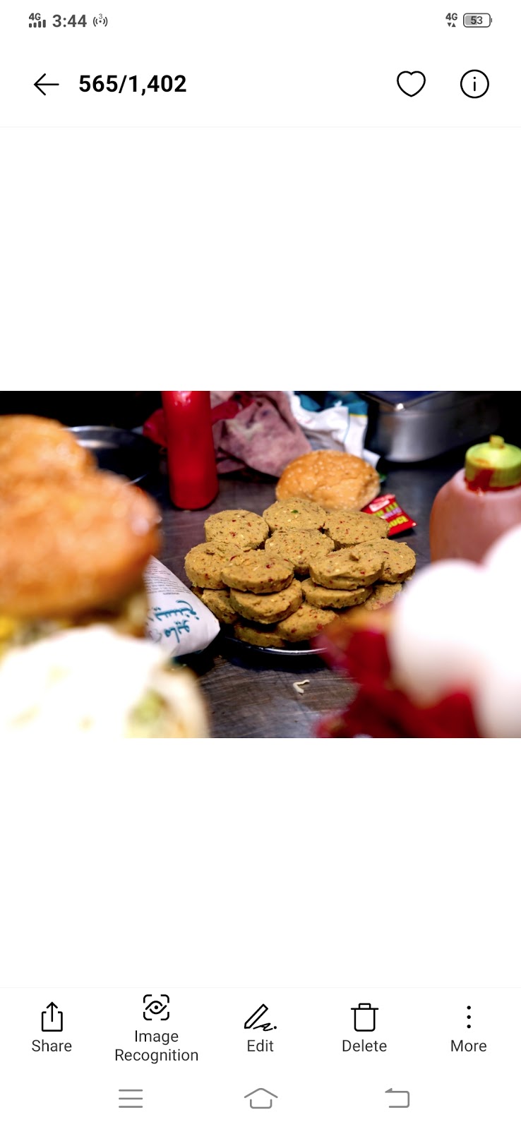 Bhai Bhai burger point in Muridke, Punjab