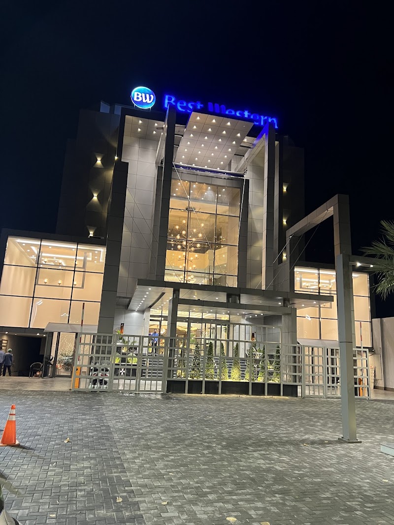 Labab Dar in Gujranwala, Punjab