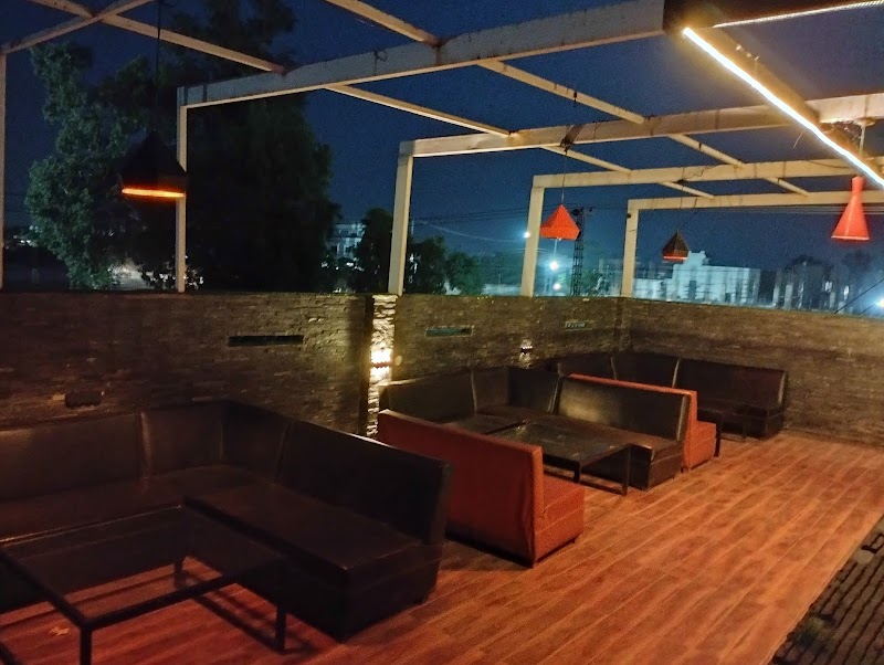 Tea & Me Cafe and Restaurant in Sheikhupura, Punjab