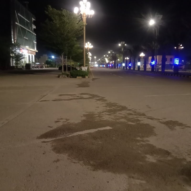 Royal Orchard Overseas Block Multan in Multan, Punjab