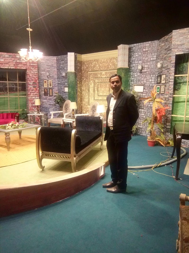 Royal News in Lahore, Punjab