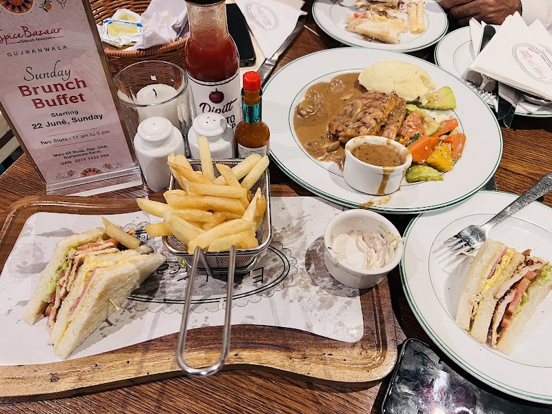 English Tea House in Gujranwala, Punjab