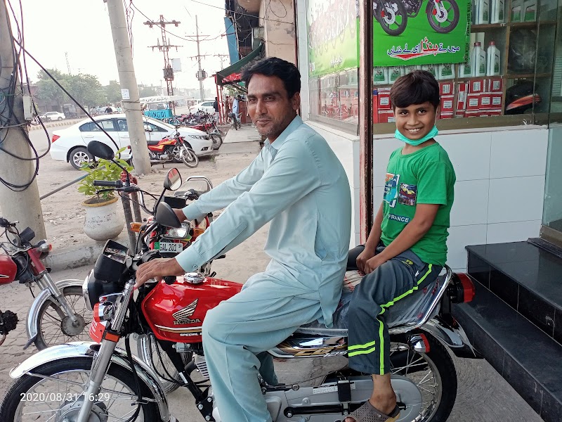 Atlas Honda bikes and parts Gujranwala in Gujranwala, Punjab