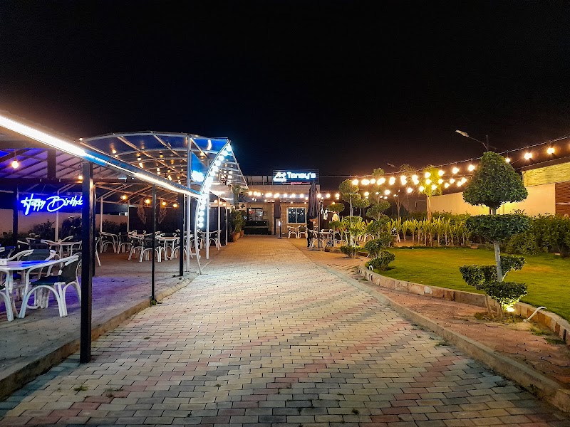 Tanzy’s Restaurant in Chakwal, Punjab