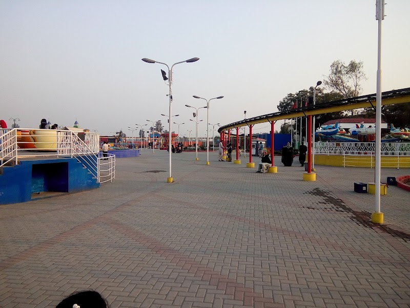 Fun Dunya Faisalabad in Faisalabad, Punjab