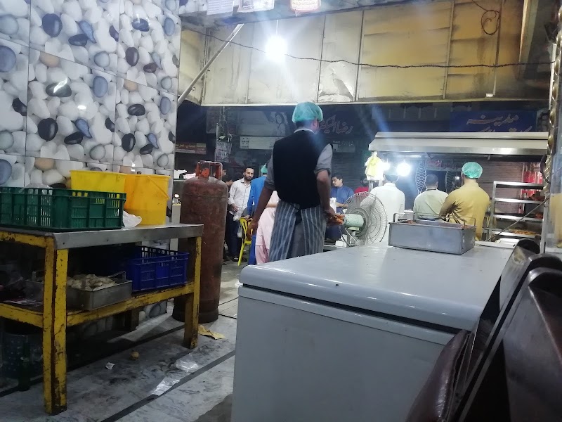 Rajo Veer Burger in Burewala, Punjab