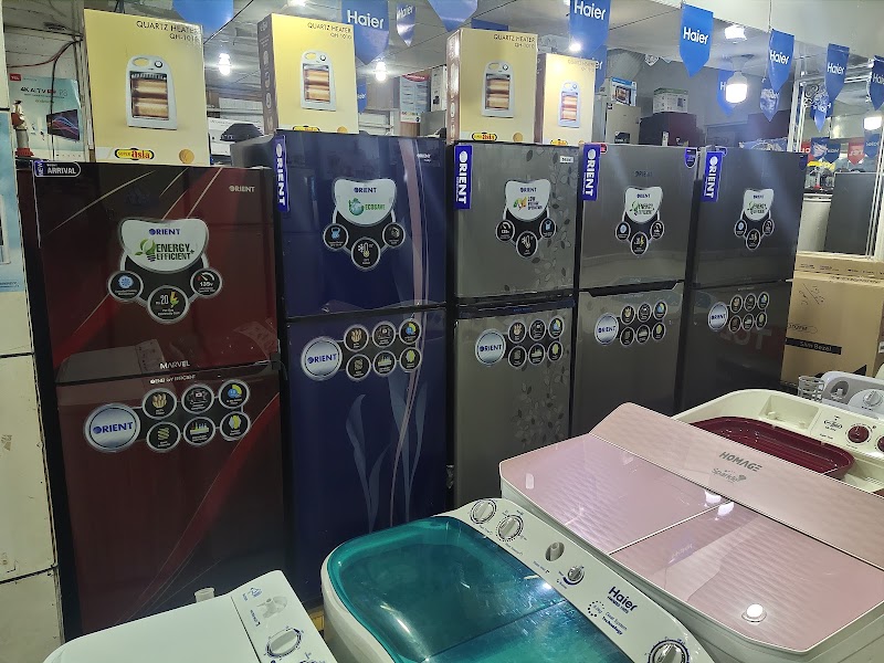 Moon electronics in Okara, Punjab