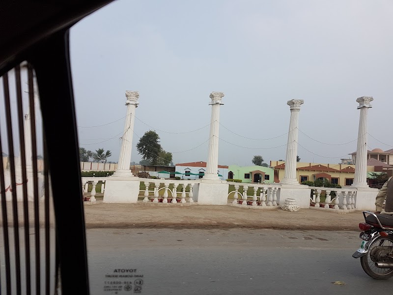 Yummy Fresco Restaurant & Marriage Club in Lodhrān, Punjab