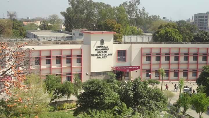 ولی ایمبولینس in Sialkot, Punjab