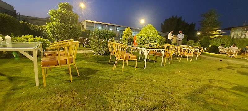 Gup Shup Family Restaurant in Multan, Punjab