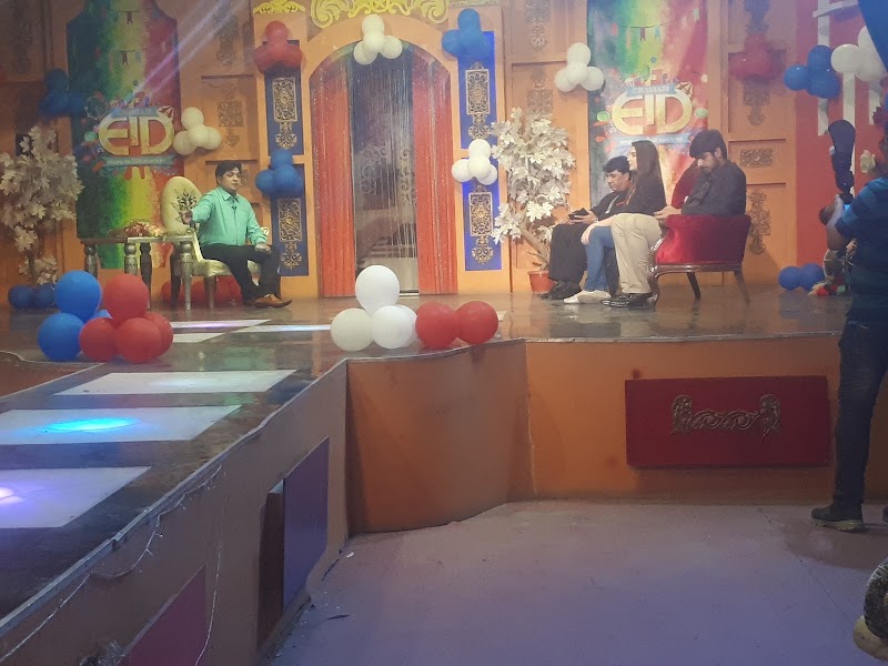 Royal News in Lahore, Punjab