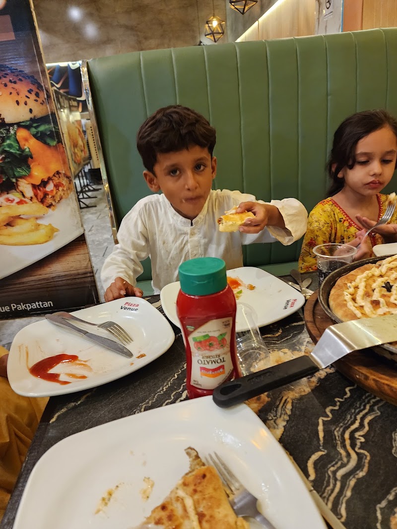 Pizza Venue Pakpattan in Pākpattan, Punjab