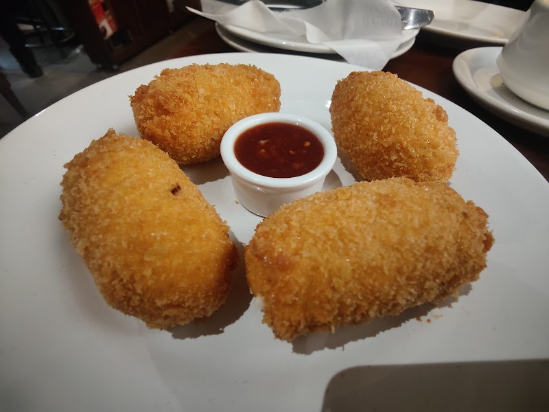 Malee's Cafe & Bakers in Gujranwala, Punjab