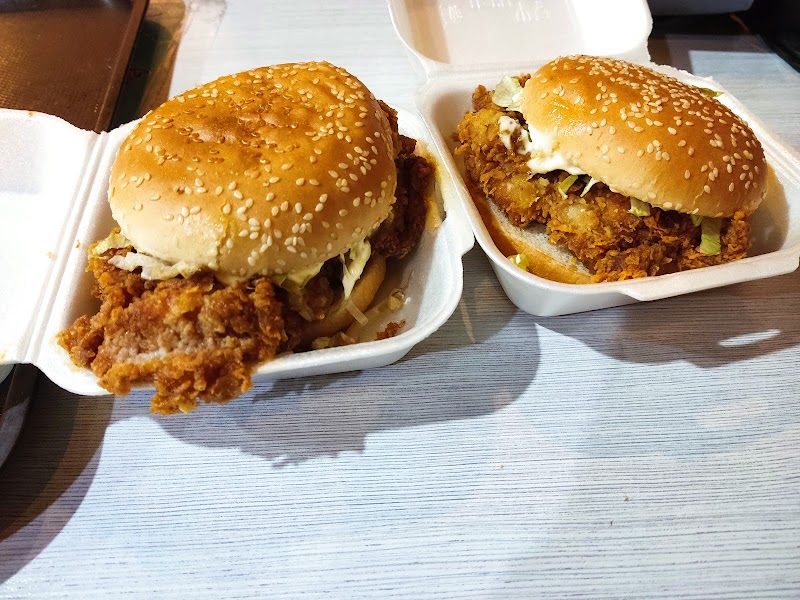 Ahmed Burger in Lahore, Punjab