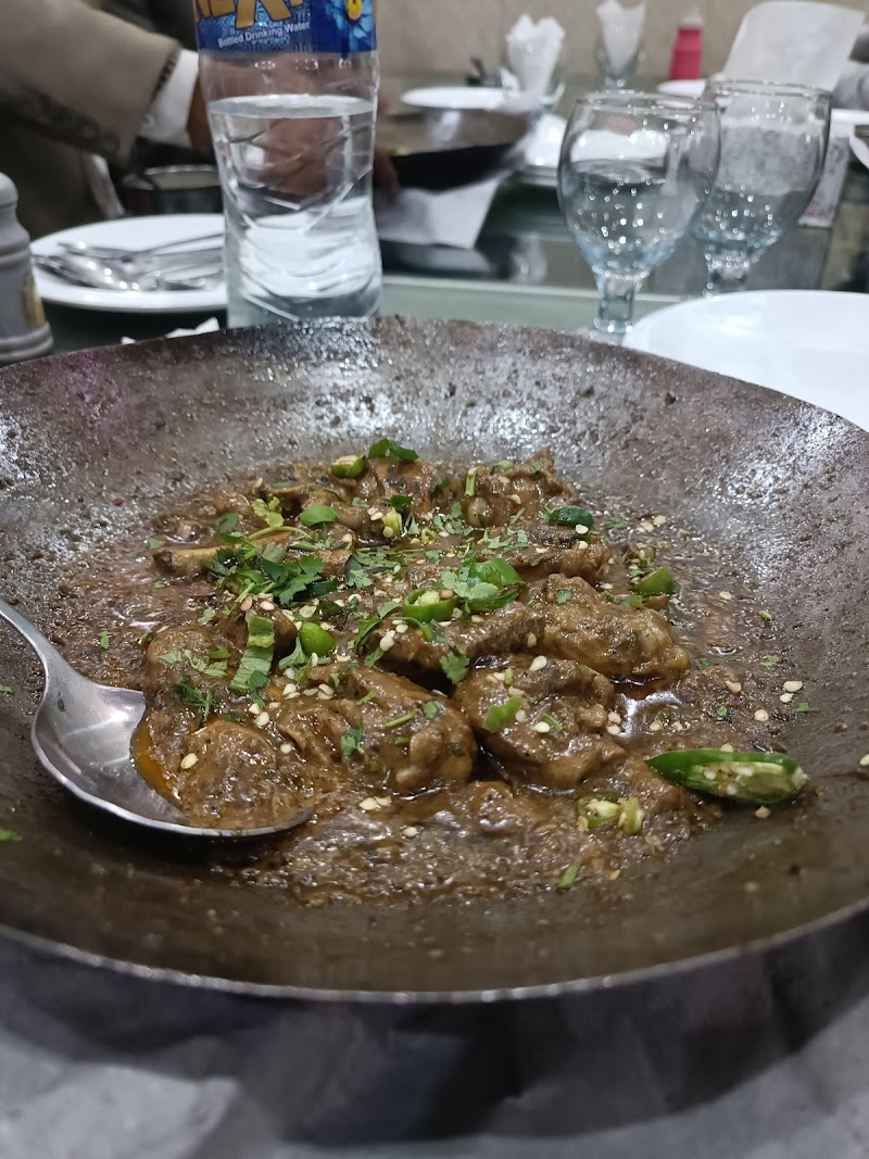 Al-Farooq Food Café, Arif Town in Bahawalpur, Punjab