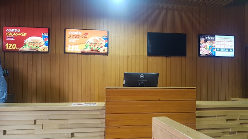 Snackies in Gujranwala, Punjab