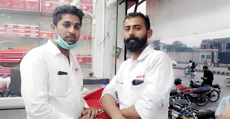 Honda City Service center Ped Puli in Sialkot, Punjab