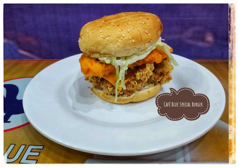 Café Blue in Bahawalpur, Punjab