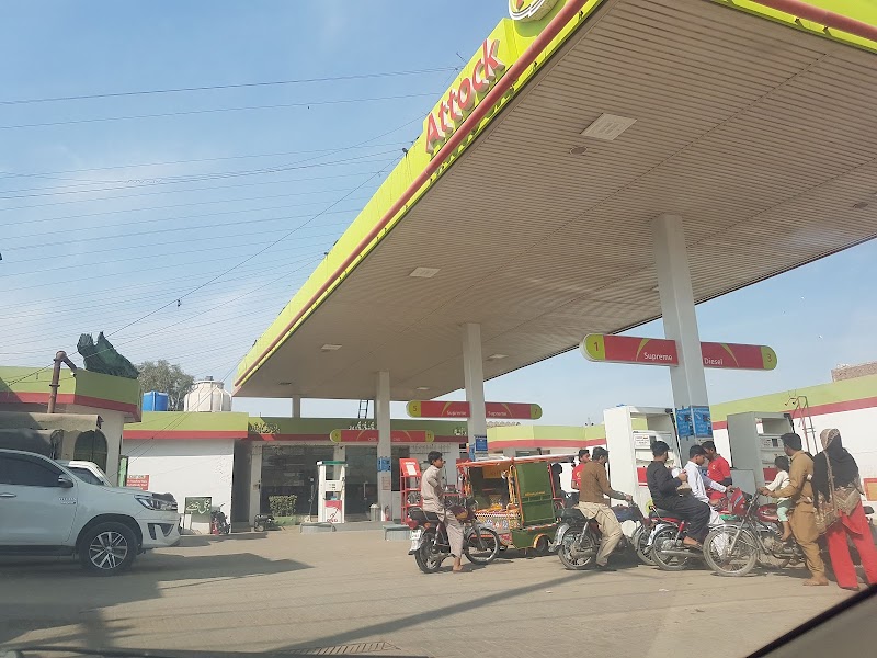 Chohan CNG & Filling Station چوہان سی این جی اینڈ فلنگ اسٹیشن in Sahiwal, Punjab
