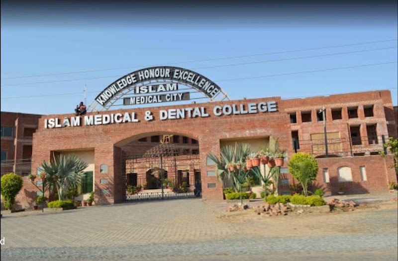 Islam Medical and Dental College in Sialkot, Punjab