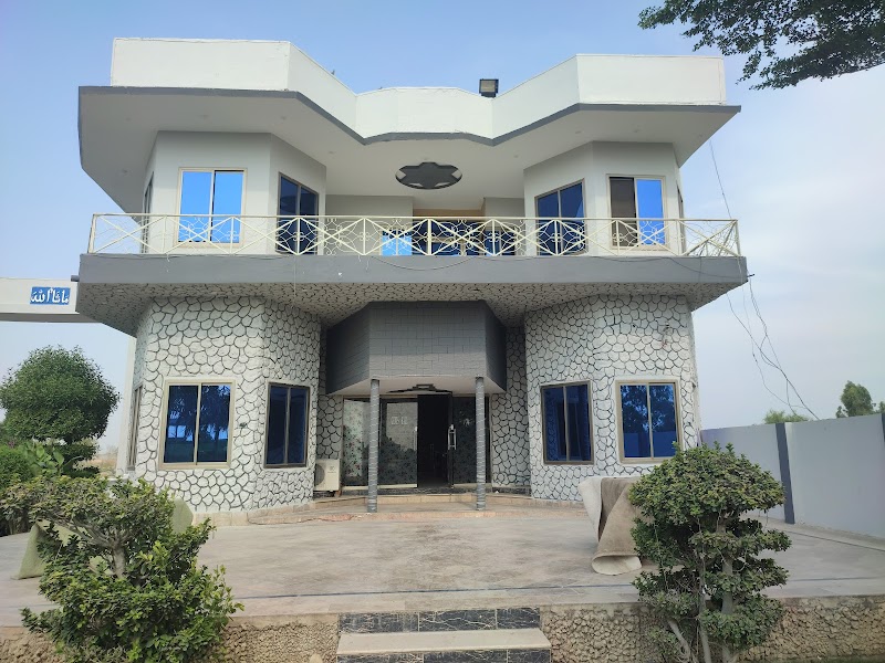 Greenway Hotel & Restaurant in Rajanpur District, Punjab