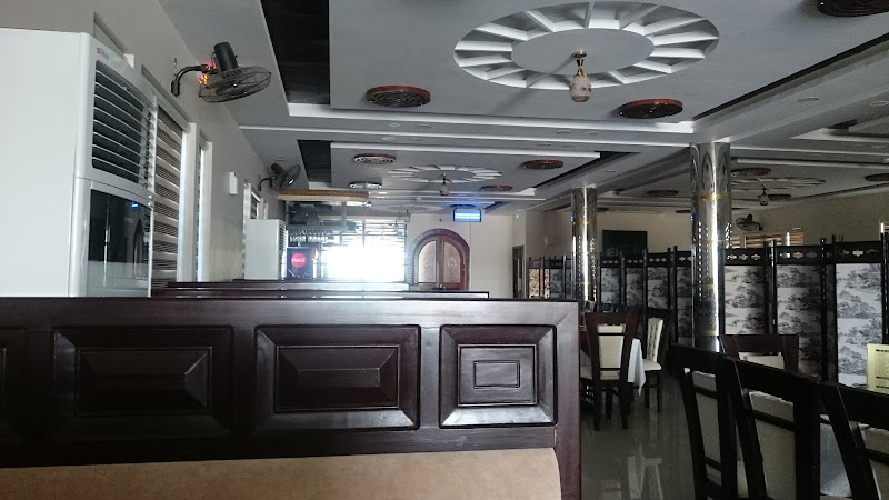 Grand City Restaurant And Banquet- Hotel One in Dera Ghazi Khan, Punjab