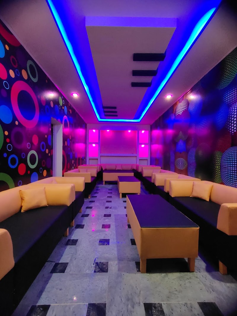 Pizza in Chak 90 Morr, Punjab