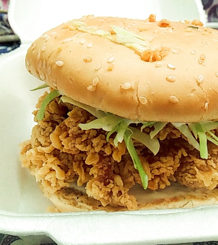 Alhimaya foods & cafe,Pizza and Burger point in Bahawalpur, Punjab