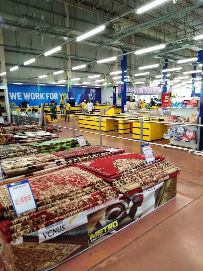 METRO Faisalabad Store in Faisalabad, Punjab