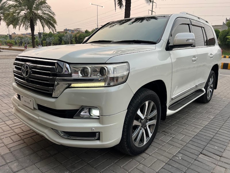 SAF Rent A Car Lahore in Lahore, Punjab