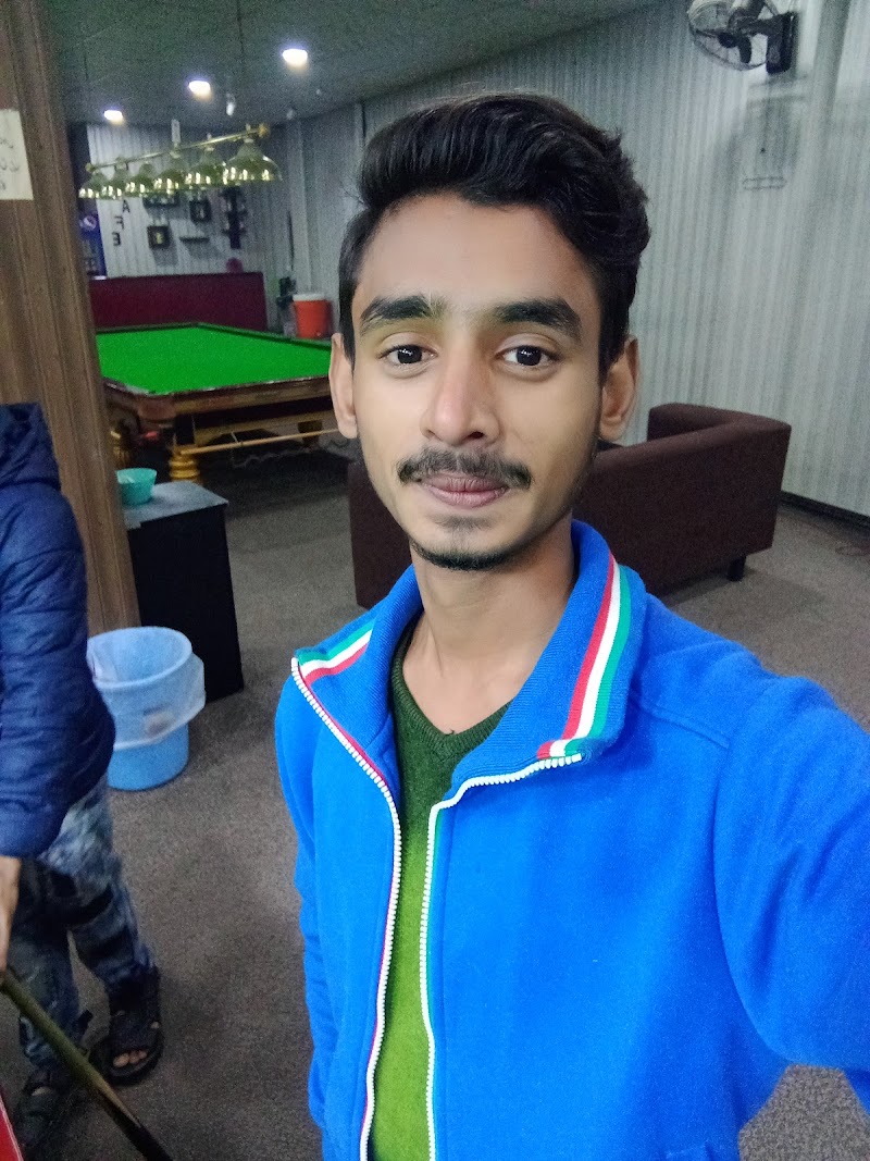 Q Club and Cafe in Jhang, Punjab