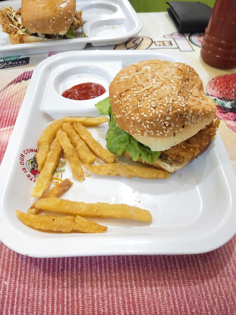 One Ten Pizza 1st Branch in Mīrpur Khās, Sindh