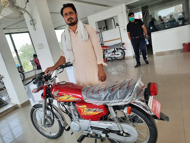 Honda City Service center Ped Puli in Sialkot, Punjab