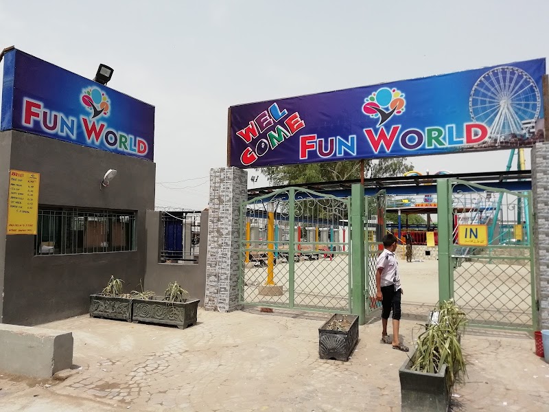 Model Bazar jhang in Jhang, Punjab