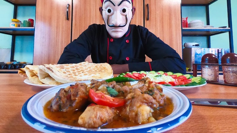 Pakwan Center - Daig Delivery Service in Lahore, Punjab