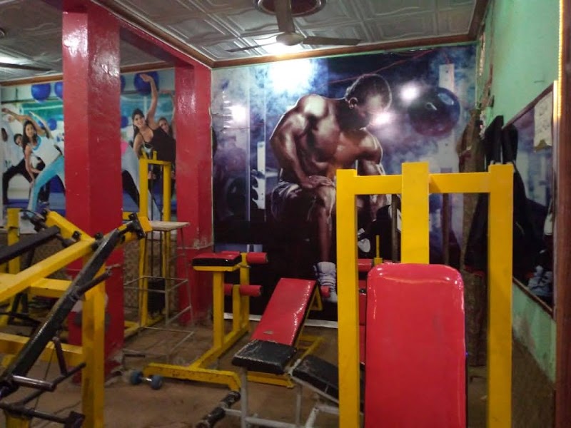 STAR GYM & HIJAMA CENTRE DGKHAN in Dera Ghazi Khan, Punjab