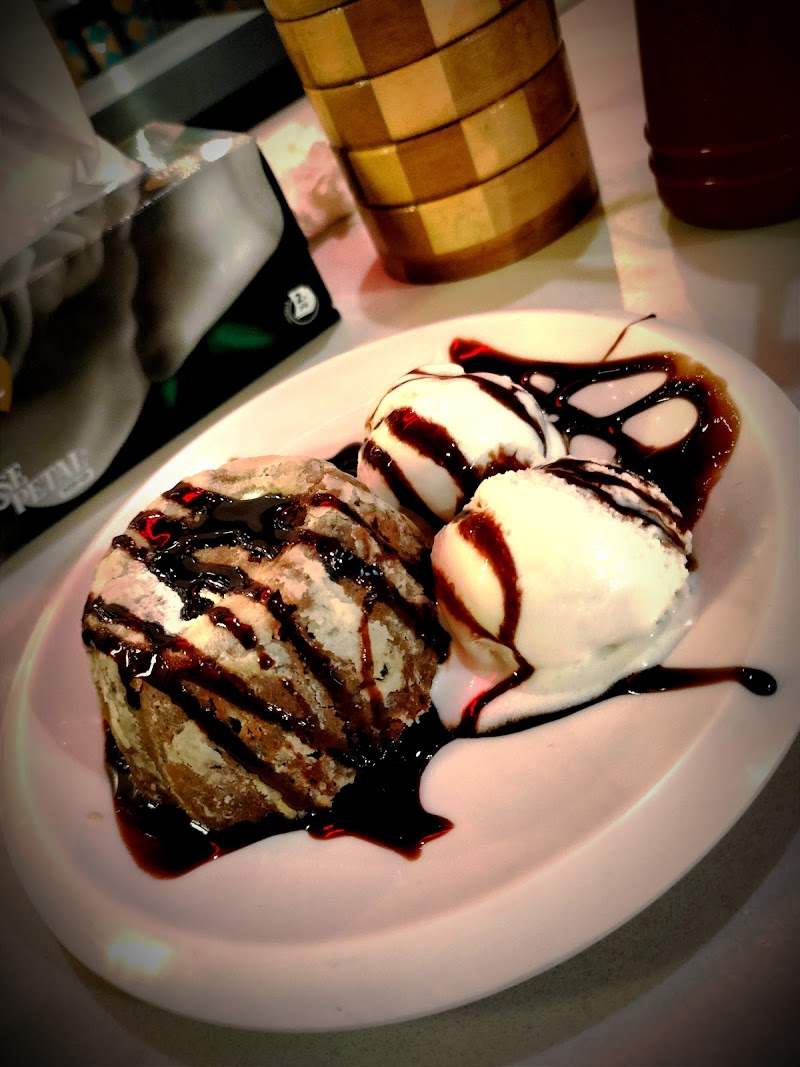 Rowdy'z in Sialkot, Punjab