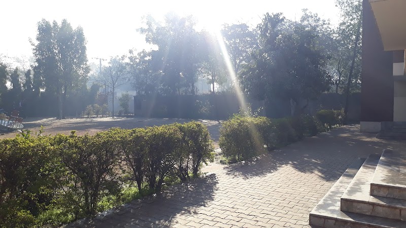 Masoomeen Schools & Colleges in Chiniot, Punjab