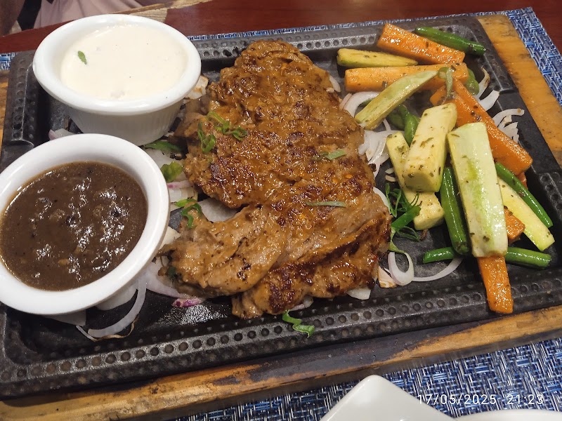 Main Street Cafe in Faisalabad, Punjab
