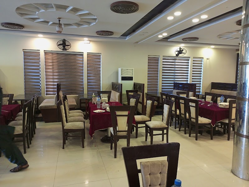 Hotel One DG Khan in Dera Ghazi Khan, Punjab