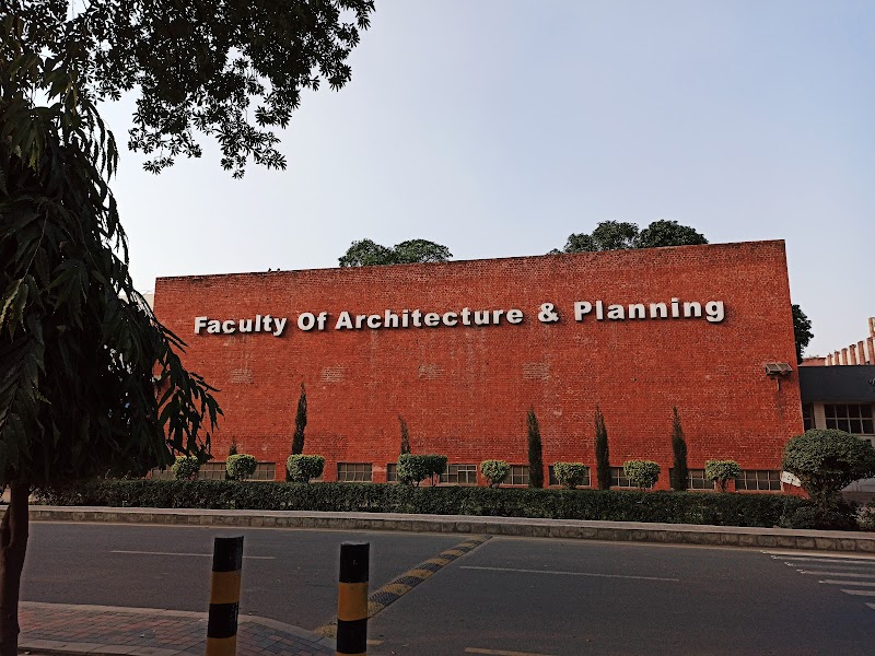 University of Engineering and Technology (UET), Lahore in Lahore, Punjab