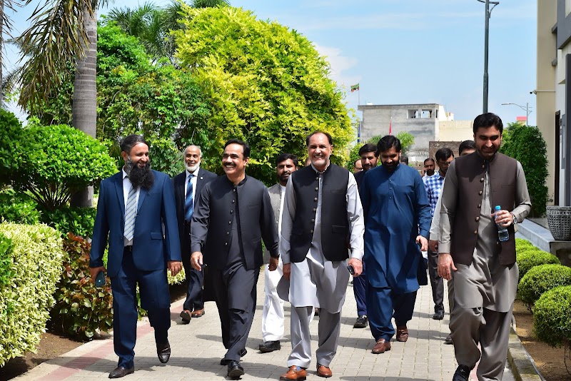 Mukabbir University of Science & Technology in Gujurat, Punjab