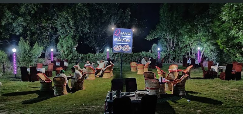 Qasoori Chinese Restaurant & Fast.food point in Jhang, Punjab