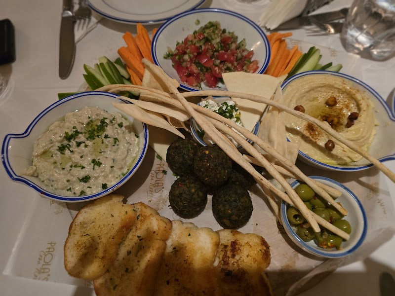 Paola's Cosa Nostra in Lahore, Punjab