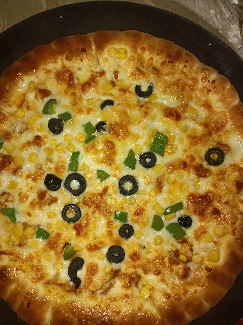 Hafiz Sweets & Bakers in Mandi Bahauddin, Punjab