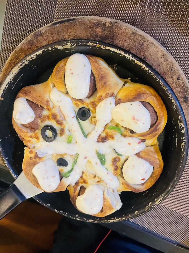 Tea & Me Cafe and Restaurant in Sheikhupura, Punjab